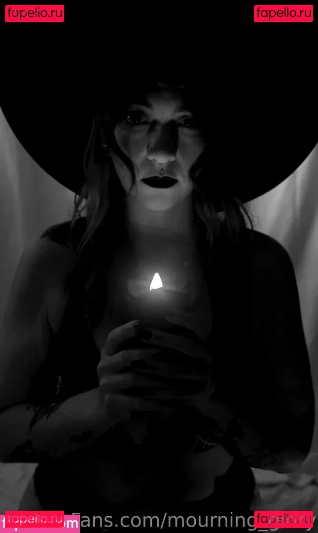 mourning_glory Onlyfans Photo Gallery 