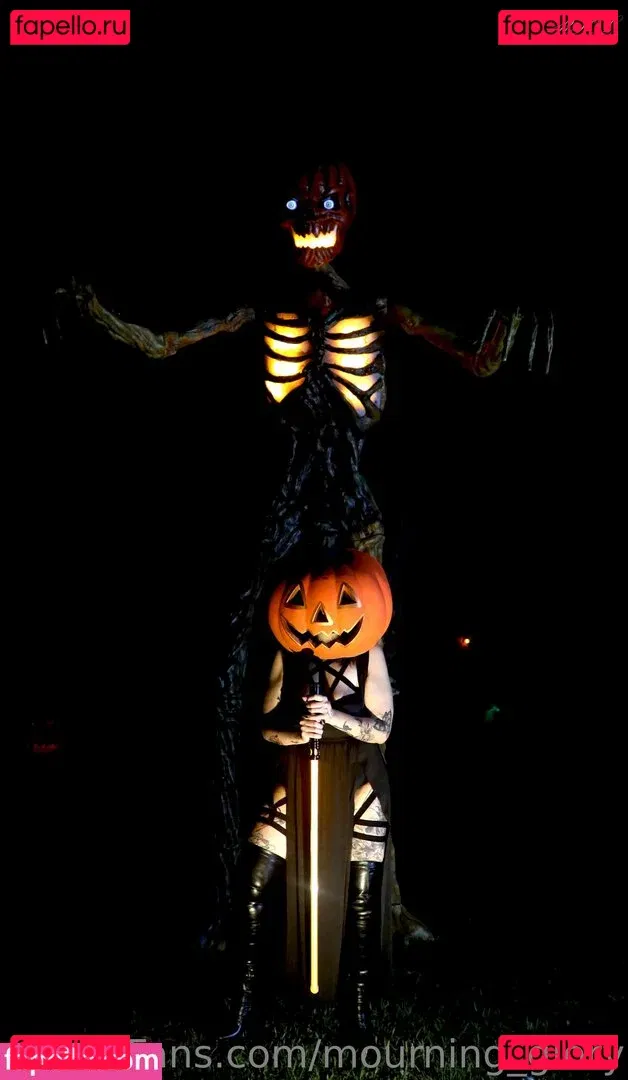 mourning_glory Onlyfans Photo Gallery 