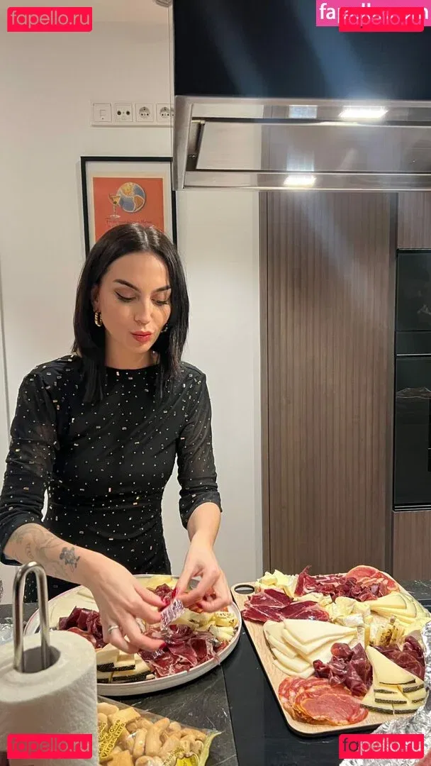 Maria Valero Onlyfans Photo Gallery 