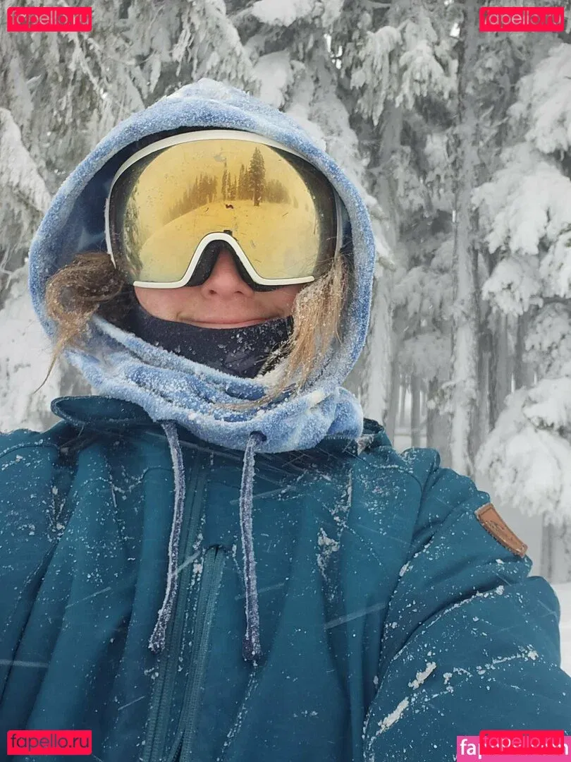 puckbunnyof Onlyfans Photo Gallery 