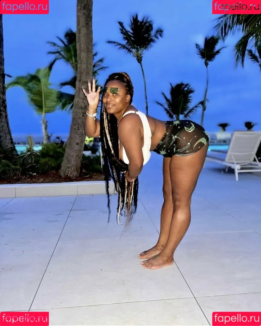 msolurin Onlyfans Photo Gallery 