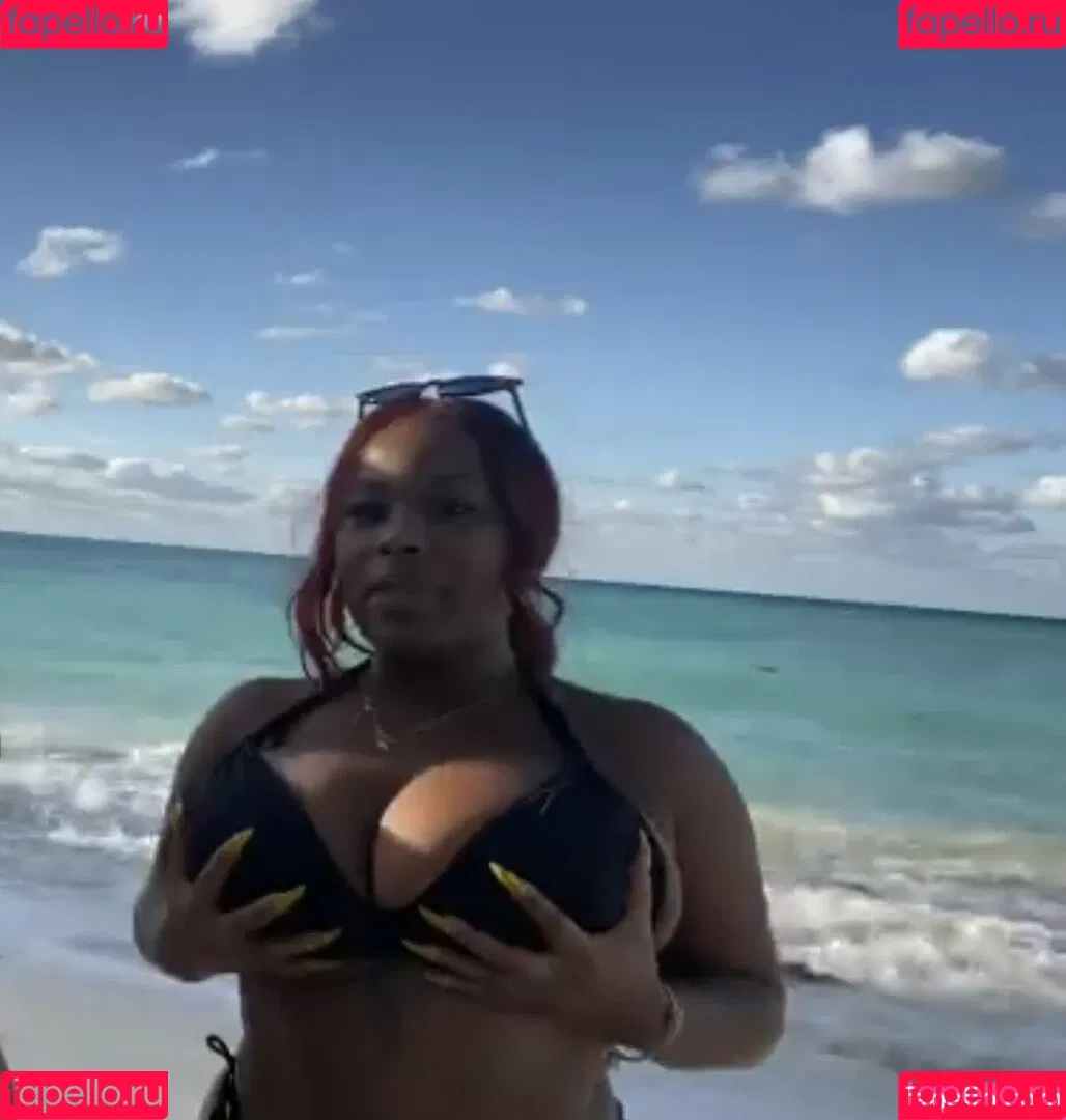 msolurin Onlyfans Photo Gallery 