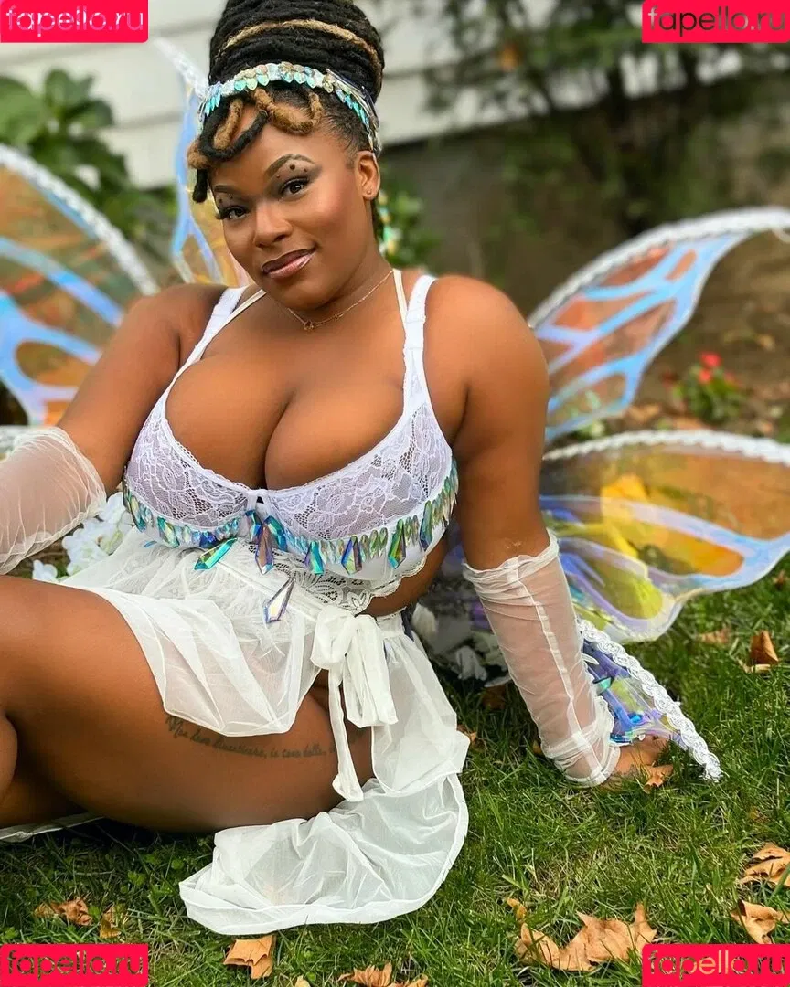 msolurin Onlyfans Photo Gallery 