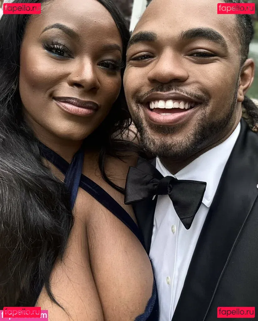 msolurin Onlyfans Photo Gallery 