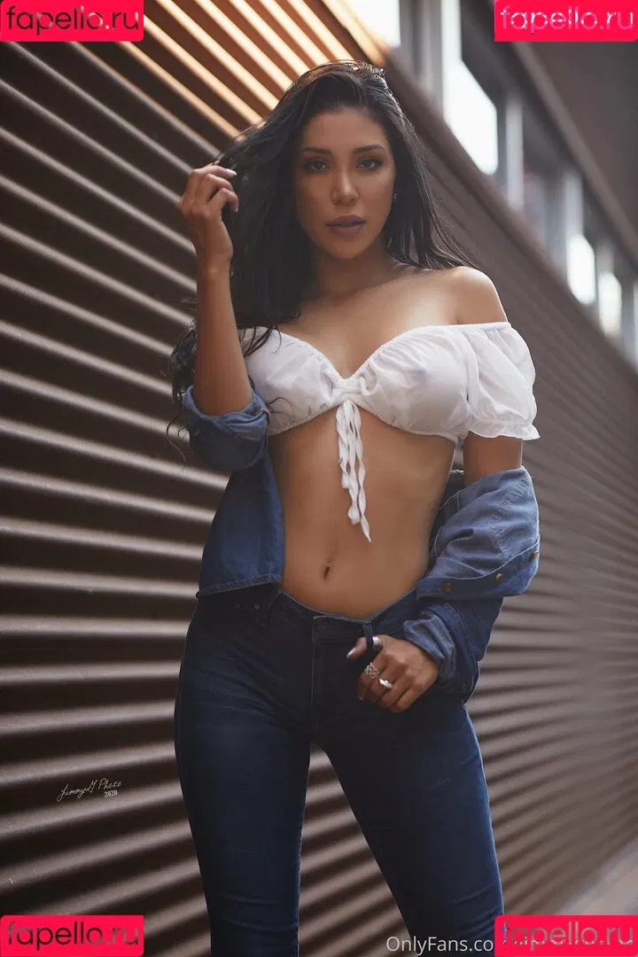Lizzy Acosta Onlyfans Photo Gallery 