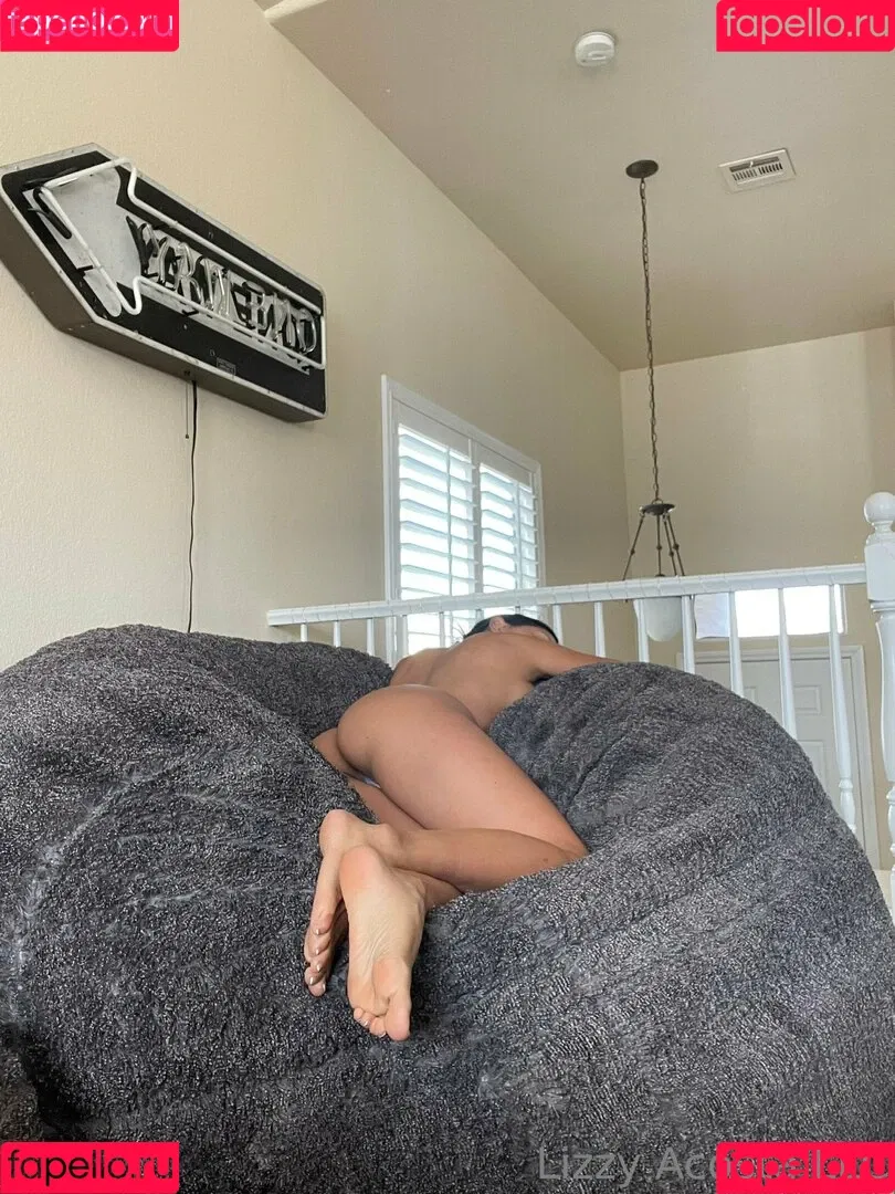 Lizzy Acosta Onlyfans Photo Gallery 