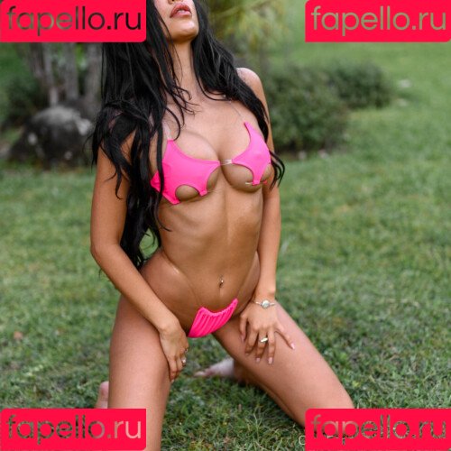 Lizzy Acosta Onlyfans Photo Gallery 