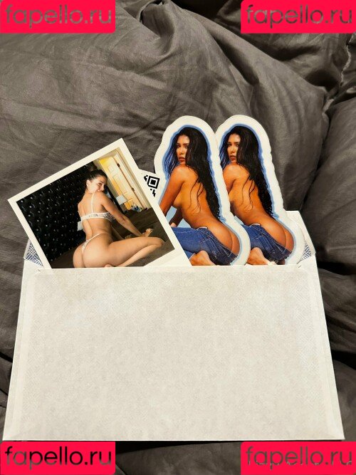 Lizzy Acosta Onlyfans Photo Gallery 