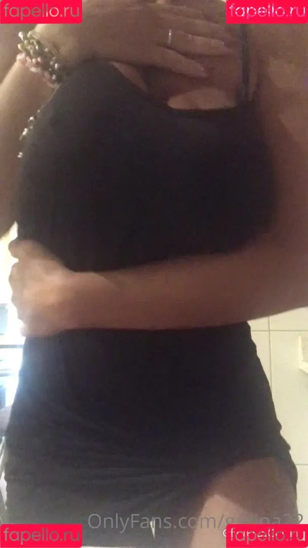 Gatina 22 Onlyfans Photo Gallery 