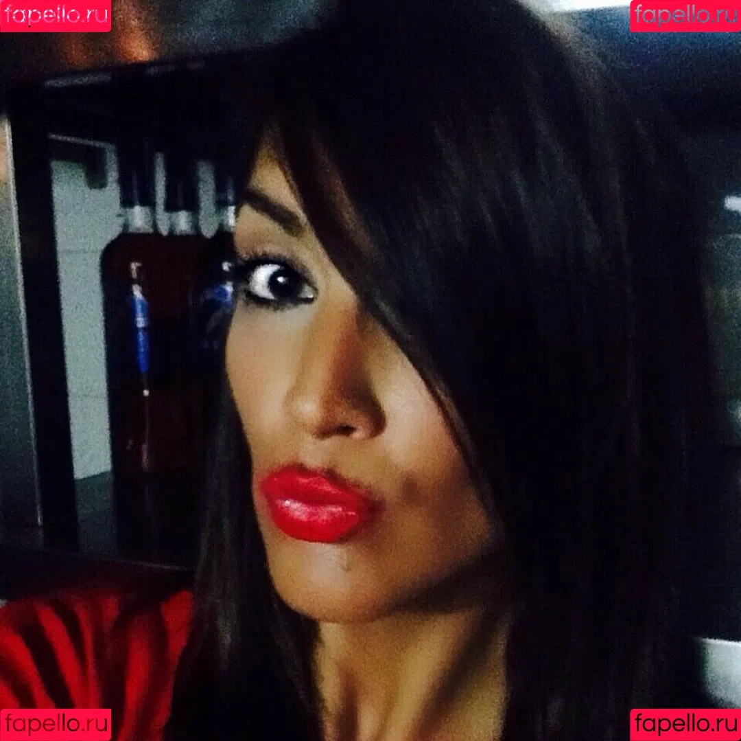 Gatina 22 Onlyfans Photo Gallery 