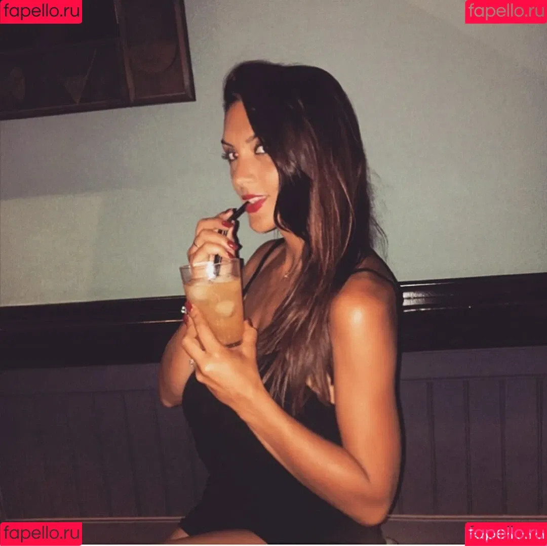 Gatina 22 Onlyfans Photo Gallery 