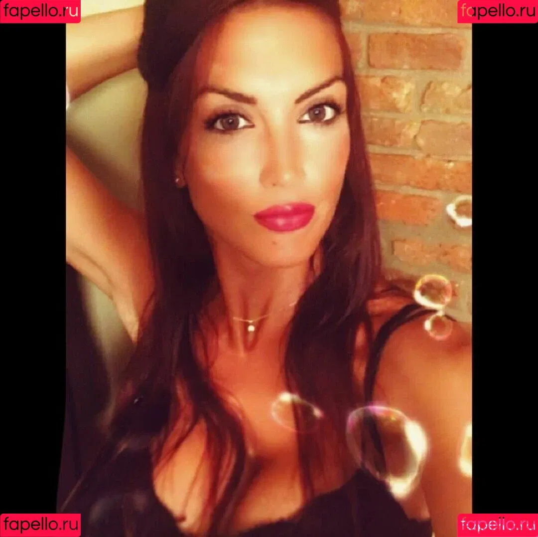 Gatina 22 Onlyfans Photo Gallery 