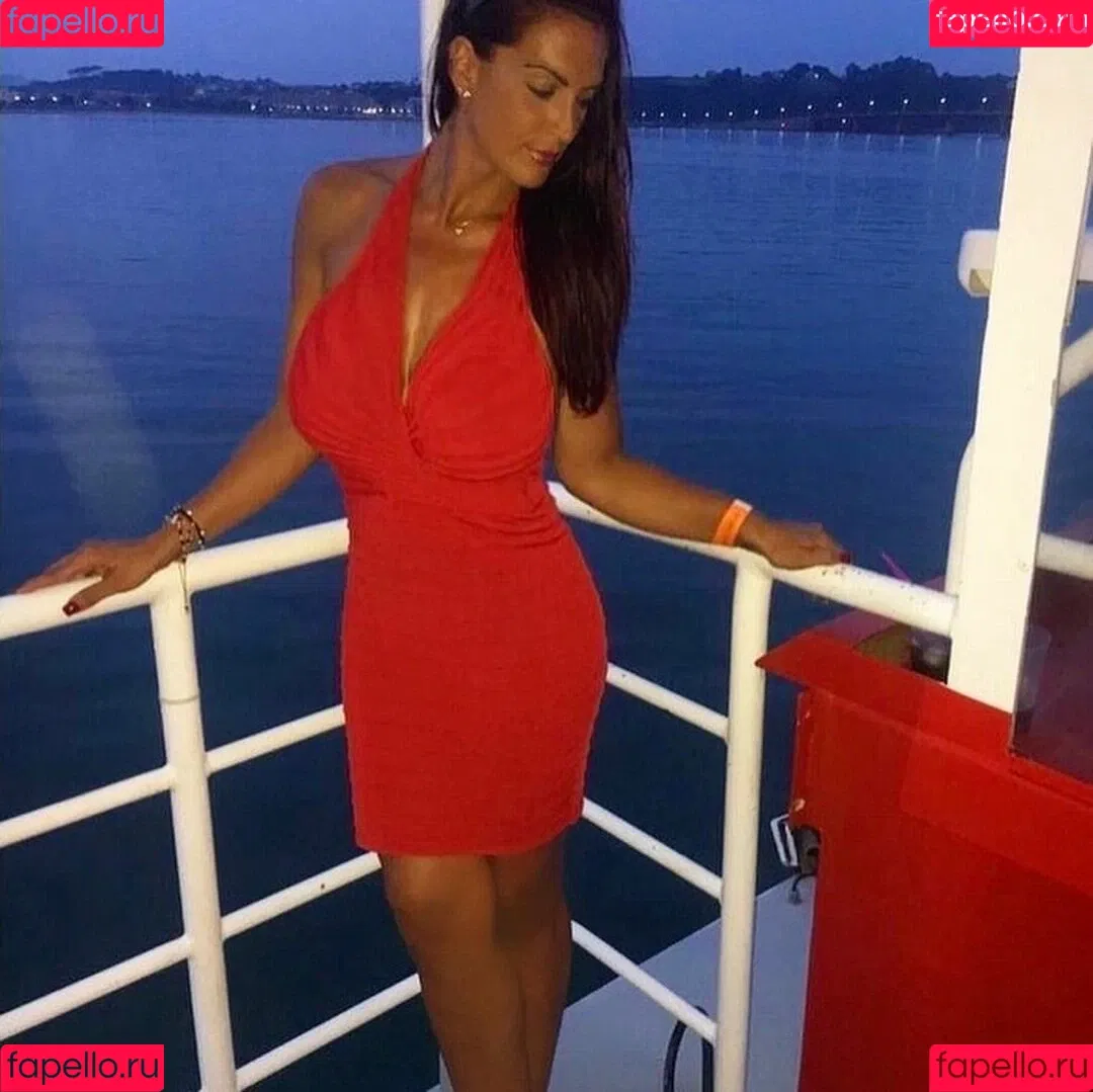 Gatina 22 Onlyfans Photo Gallery 