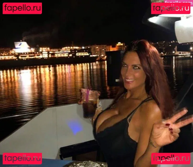 Gatina 22 Onlyfans Photo Gallery 