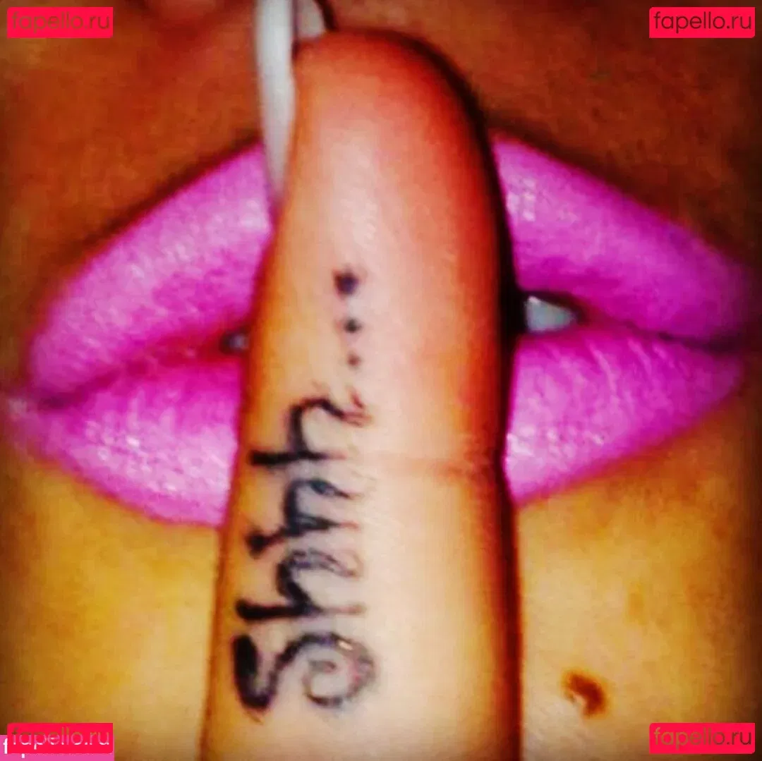 Gatina 22 Onlyfans Photo Gallery 