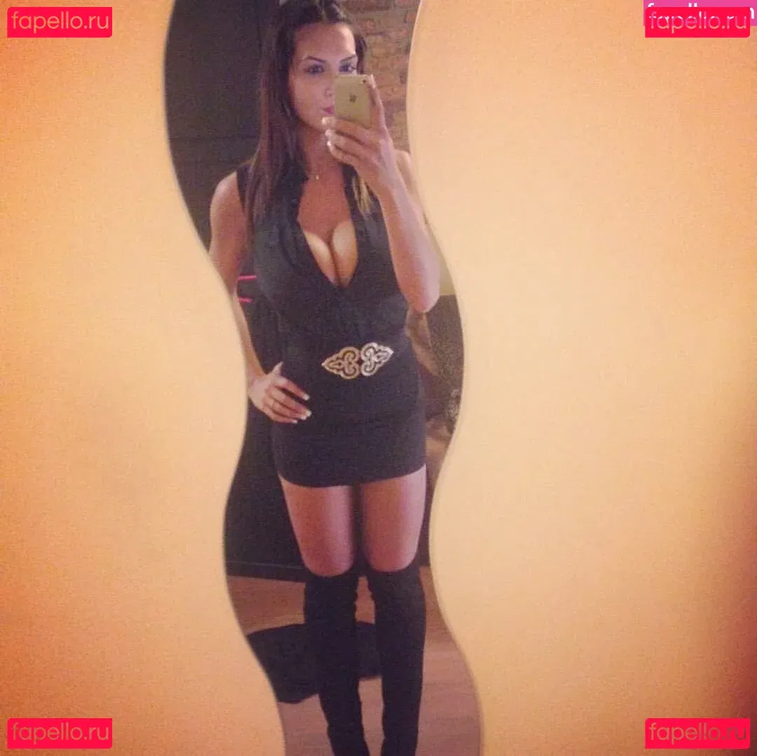 Gatina 22 Onlyfans Photo Gallery 