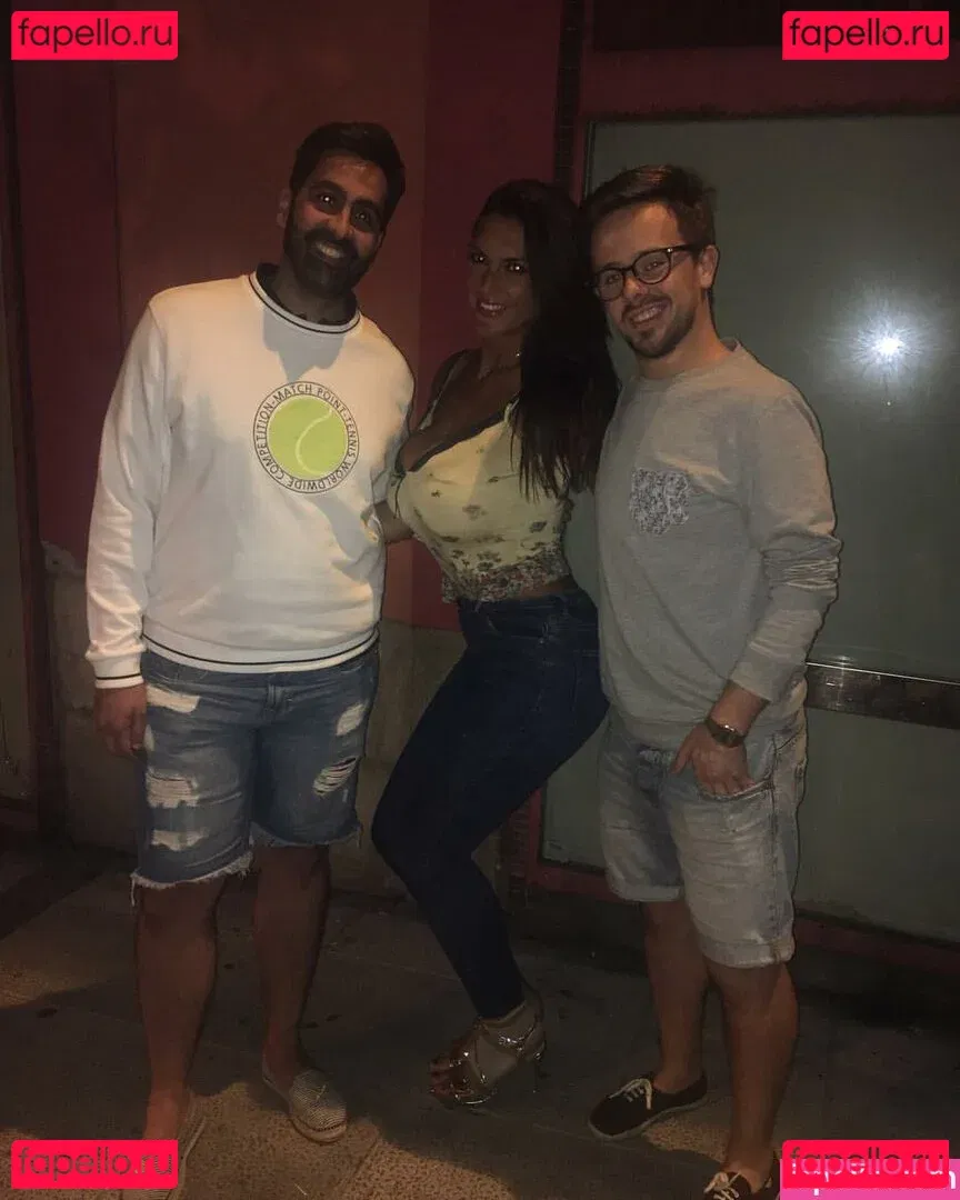 Gatina 22 Onlyfans Photo Gallery 