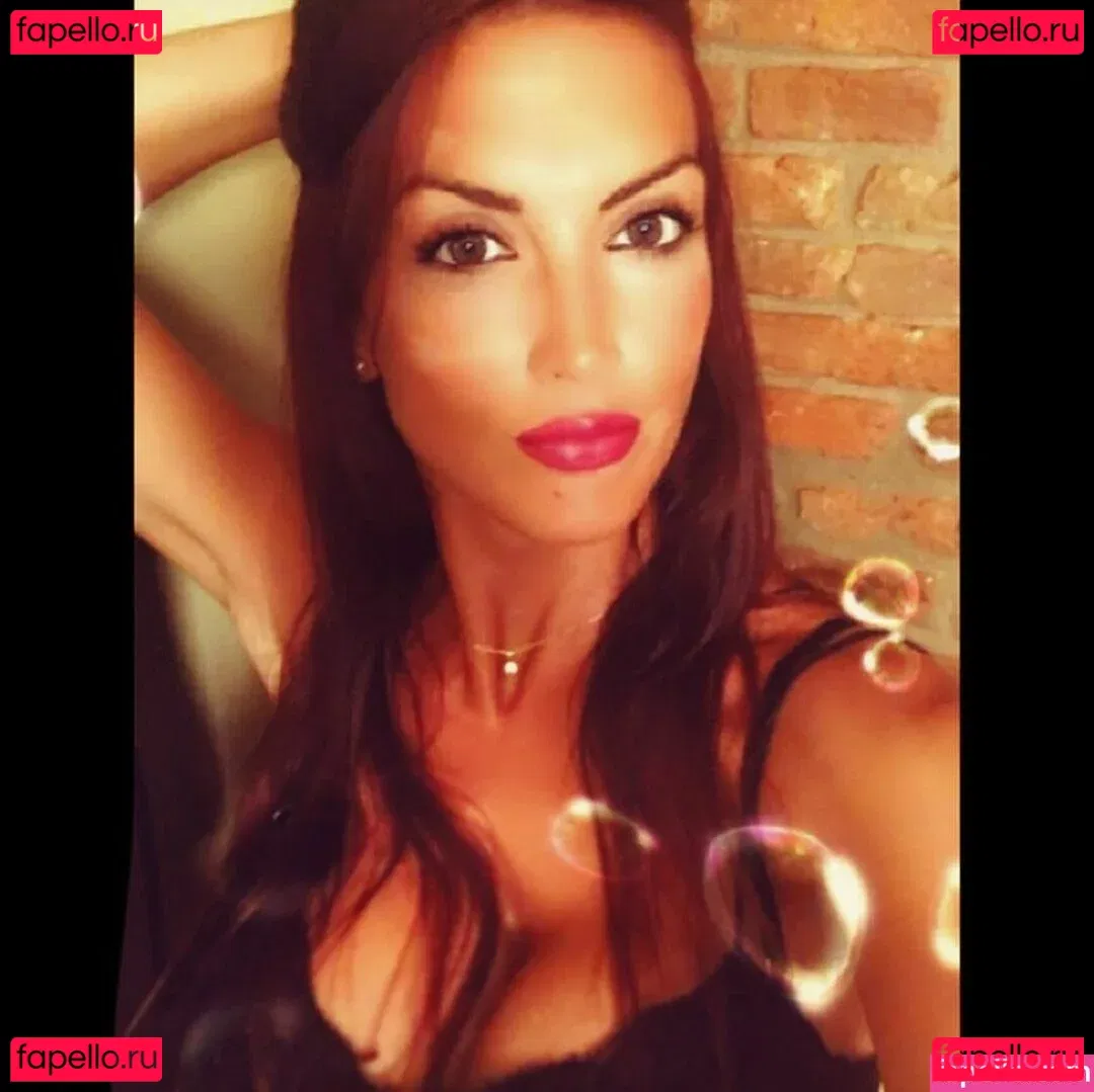 Gatina 22 Onlyfans Photo Gallery 