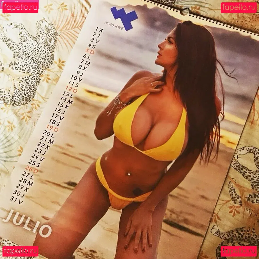 Gatina 22 Onlyfans Photo Gallery 