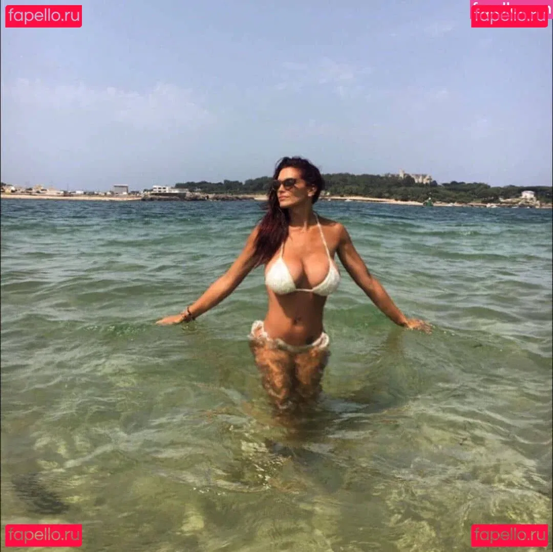 Gatina 22 Onlyfans Photo Gallery 