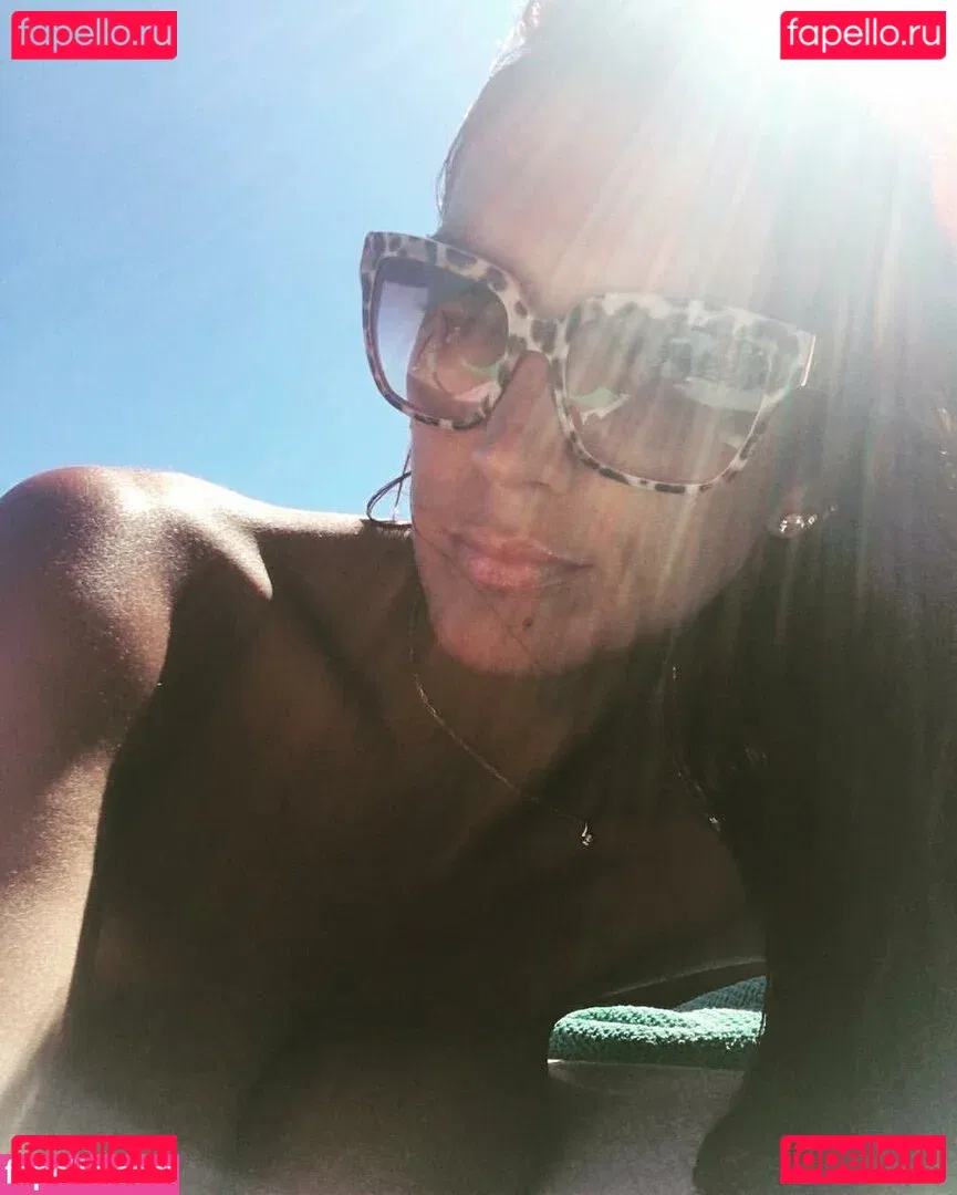 Gatina 22 Onlyfans Photo Gallery 