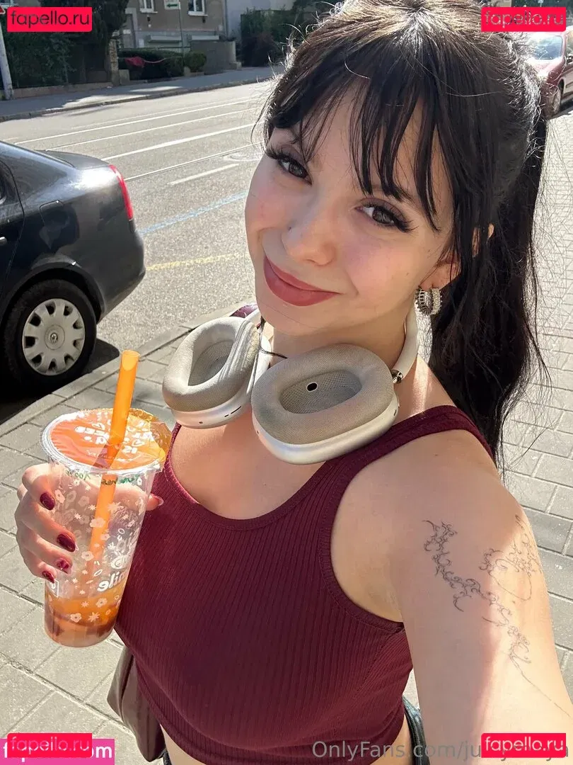 juicymaya Onlyfans Photo Gallery 