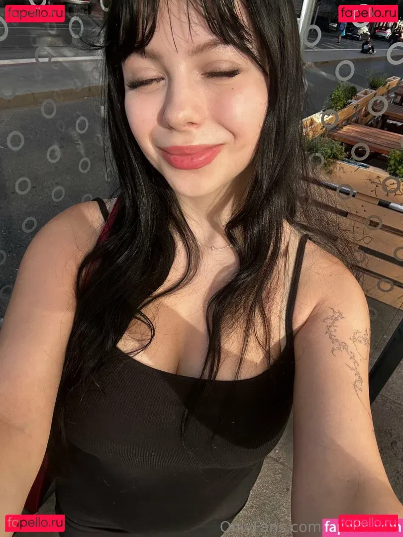 juicymaya Onlyfans Photo Gallery 