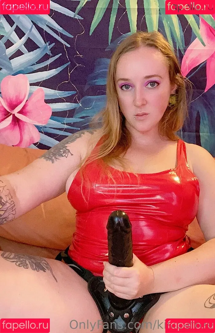 kisicafree Onlyfans Photo Gallery 