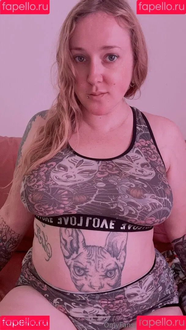 kisicafree Onlyfans Photo Gallery 