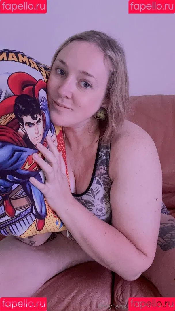 kisicafree Onlyfans Photo Gallery 