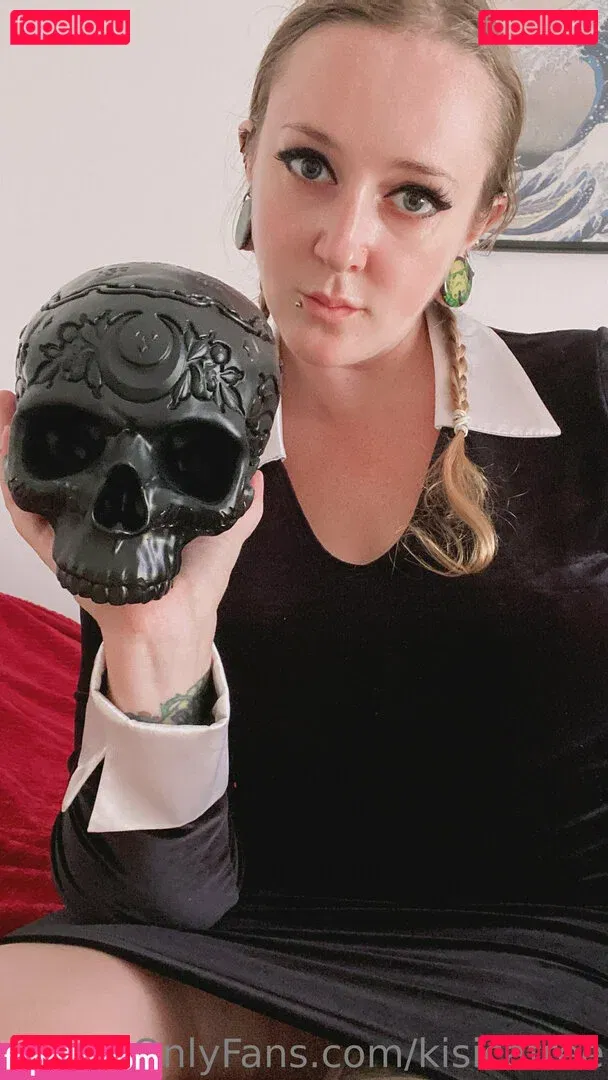 kisicafree Onlyfans Photo Gallery 