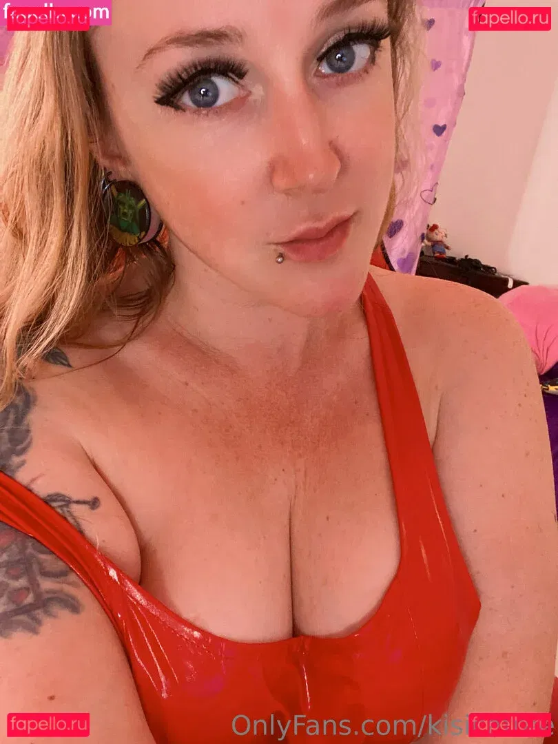 kisicafree Onlyfans Photo Gallery 