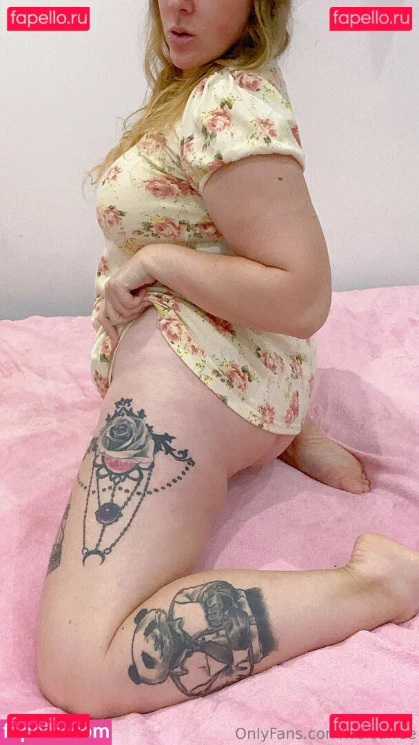 kisicafree Onlyfans Photo Gallery 