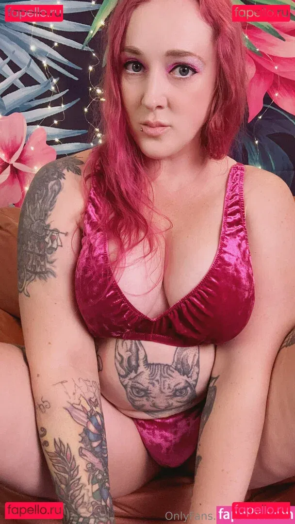 kisicafree Onlyfans Photo Gallery 