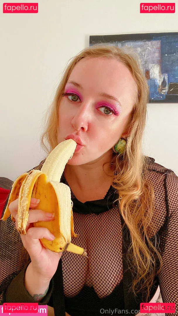 kisicafree Onlyfans Photo Gallery 