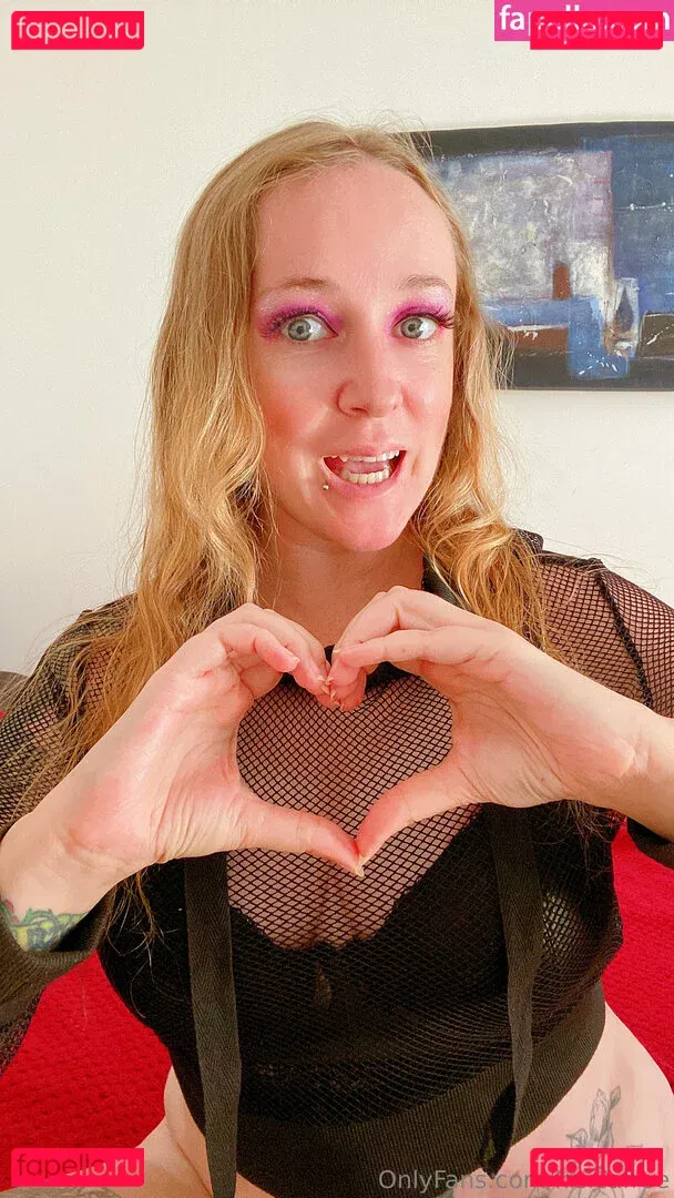 kisicafree Onlyfans Photo Gallery 