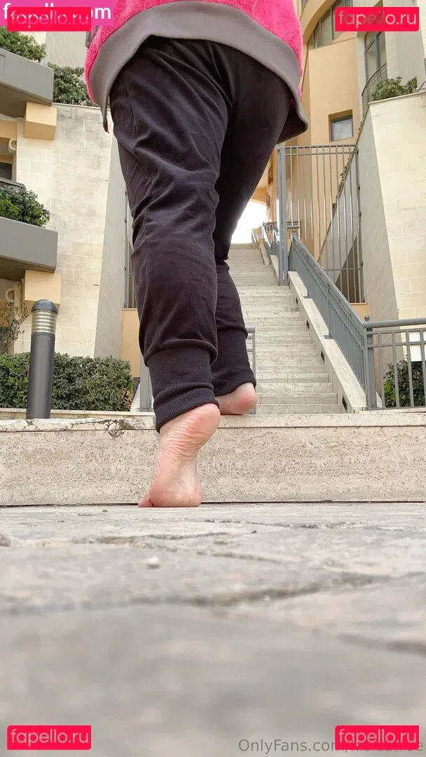 kisicafree Onlyfans Photo Gallery 