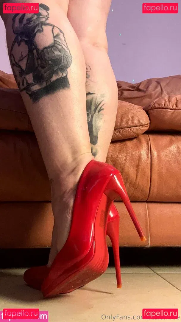 kisicafree Onlyfans Photo Gallery 