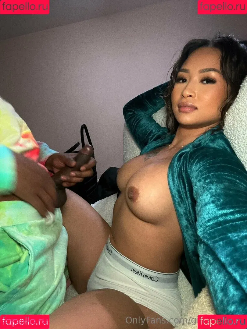 Gina Huynh Onlyfans Photo Gallery 
