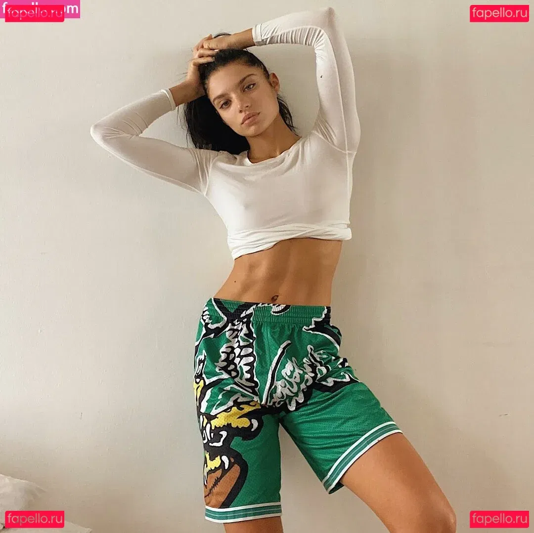 Gina Huynh Onlyfans Photo Gallery 