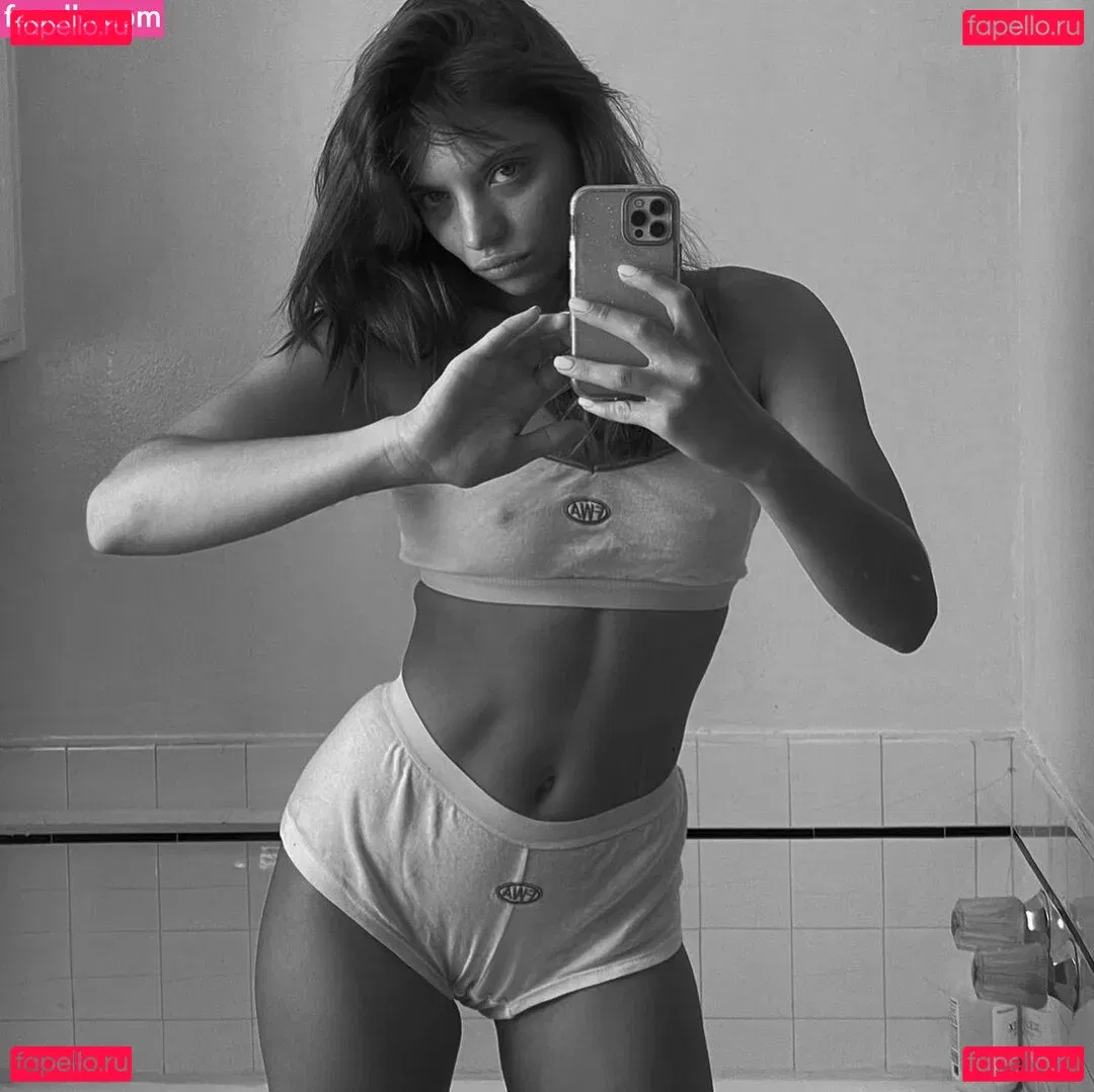 Gina Huynh Onlyfans Photo Gallery 