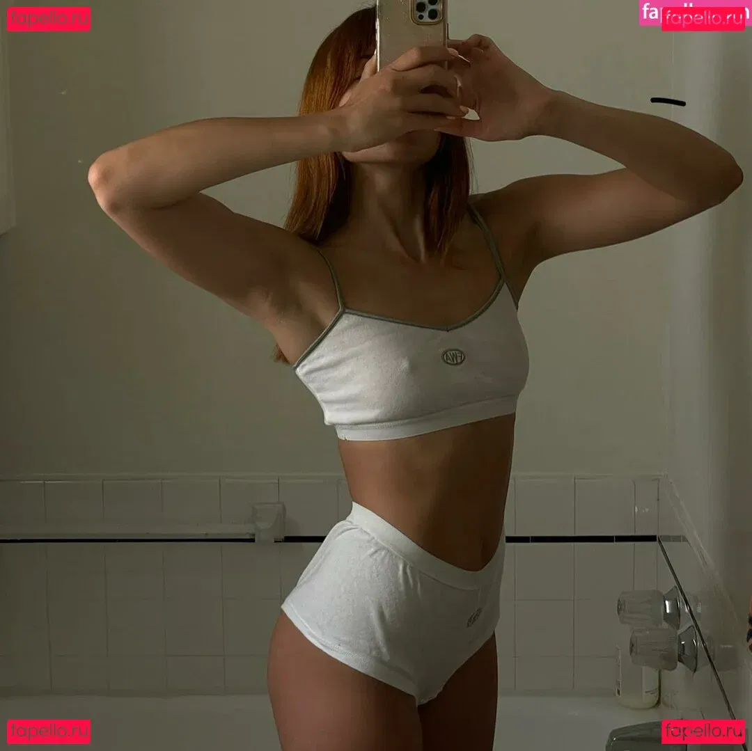 Gina Huynh Onlyfans Photo Gallery 