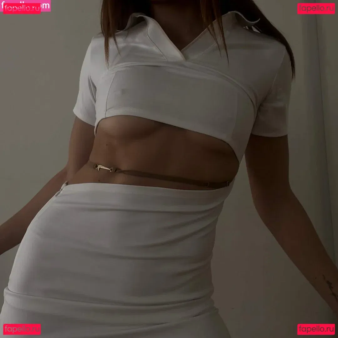 Gina Huynh Onlyfans Photo Gallery 