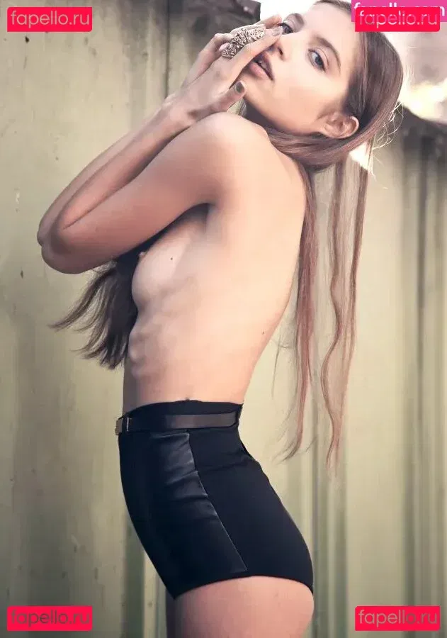 Gina Huynh Onlyfans Photo Gallery 