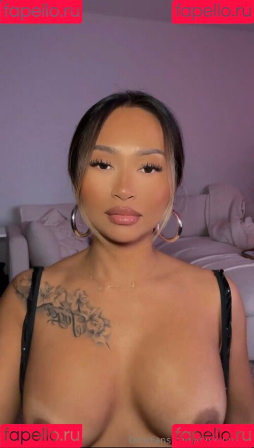 Gina Huynh Onlyfans Photo Gallery 