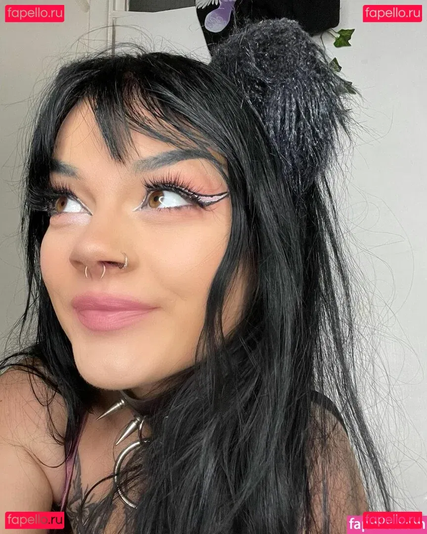 Portsmouth Onlyfans Photo Gallery 