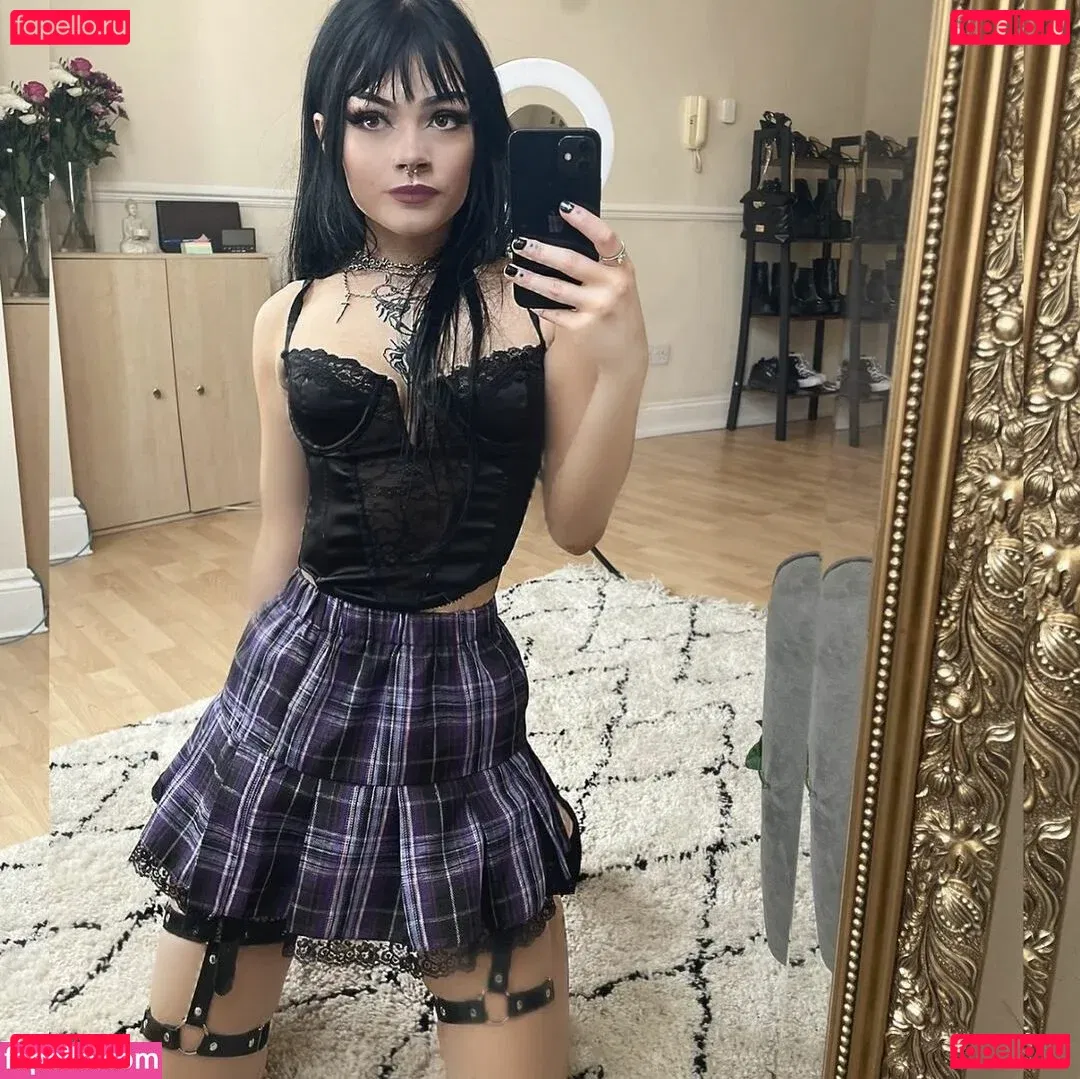 Portsmouth Onlyfans Photo Gallery 