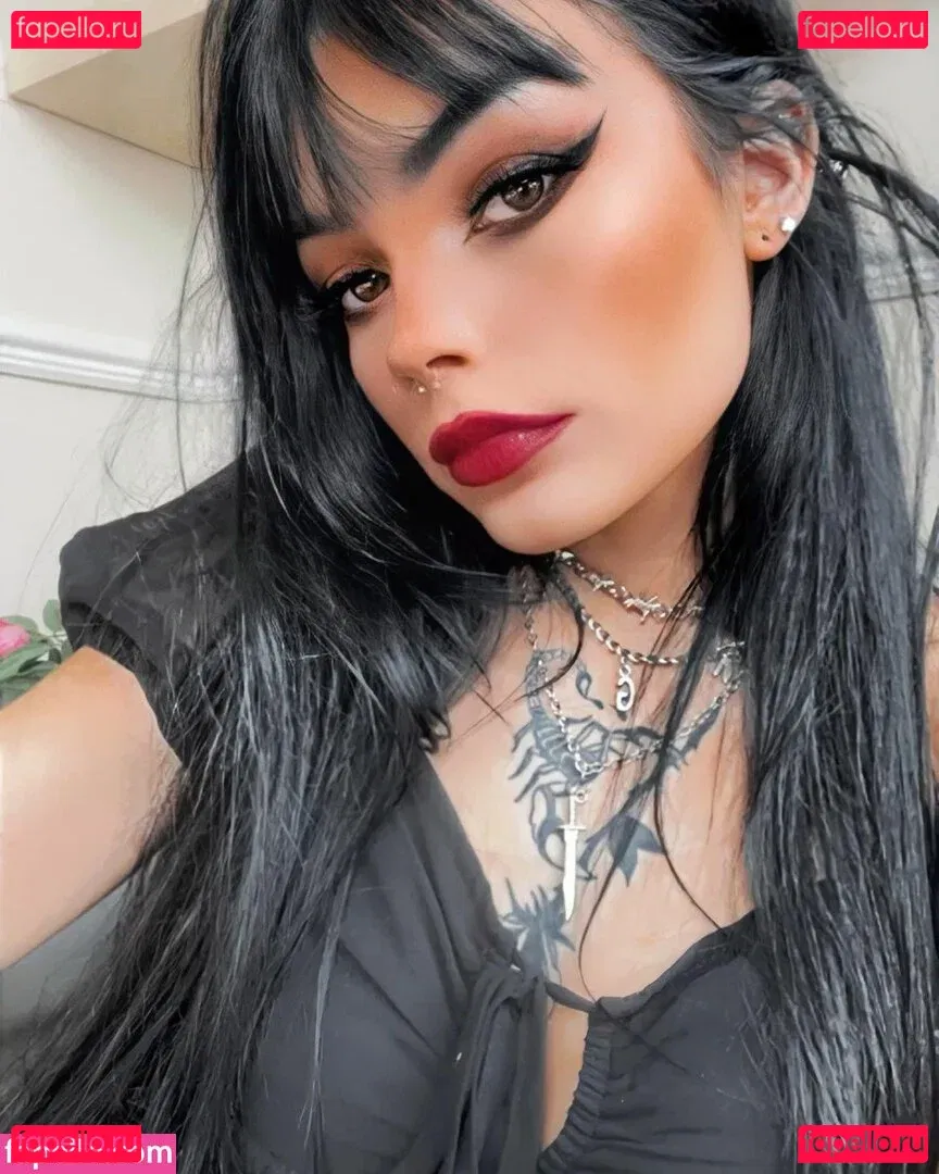 Portsmouth Onlyfans Photo Gallery 