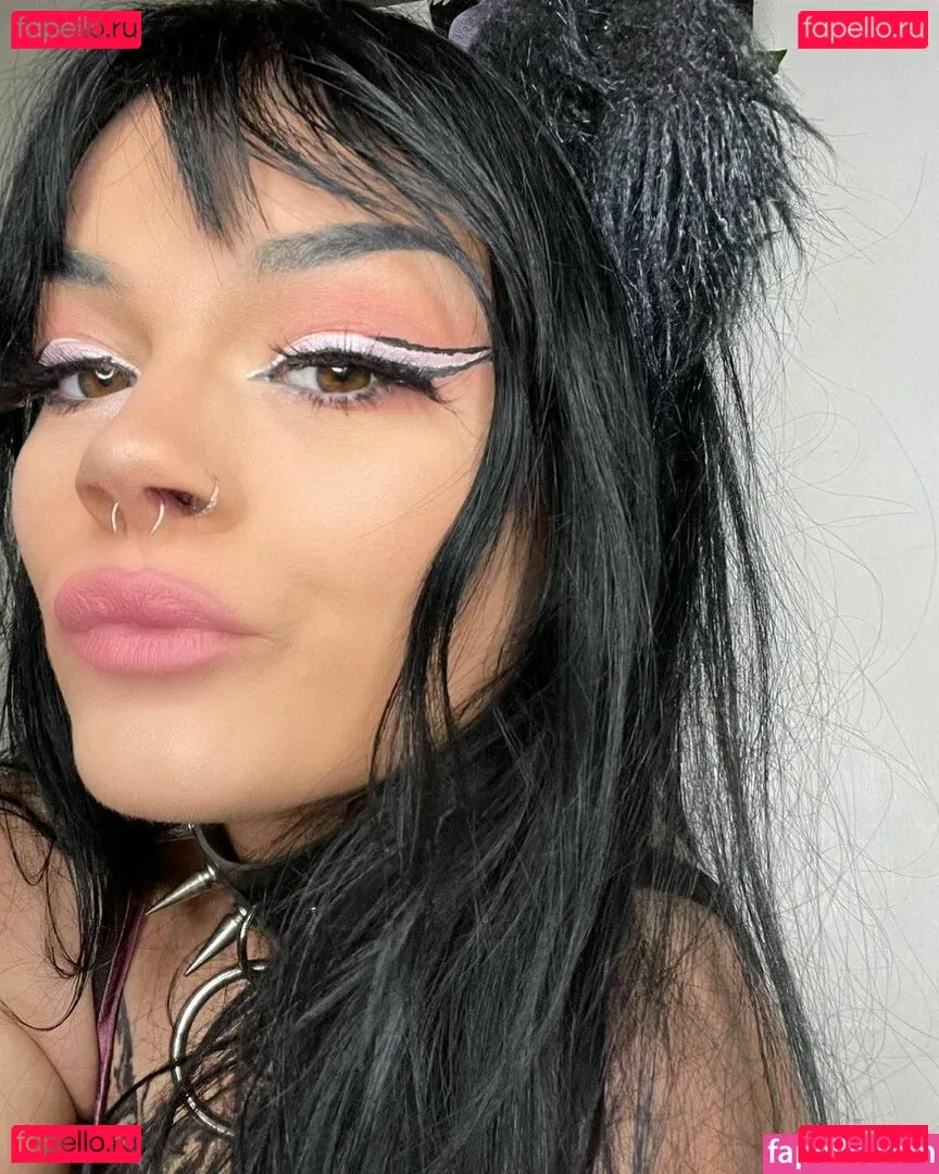 Portsmouth Onlyfans Photo Gallery 