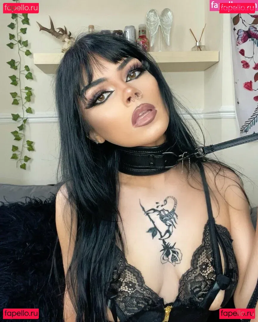 Portsmouth Onlyfans Photo Gallery 